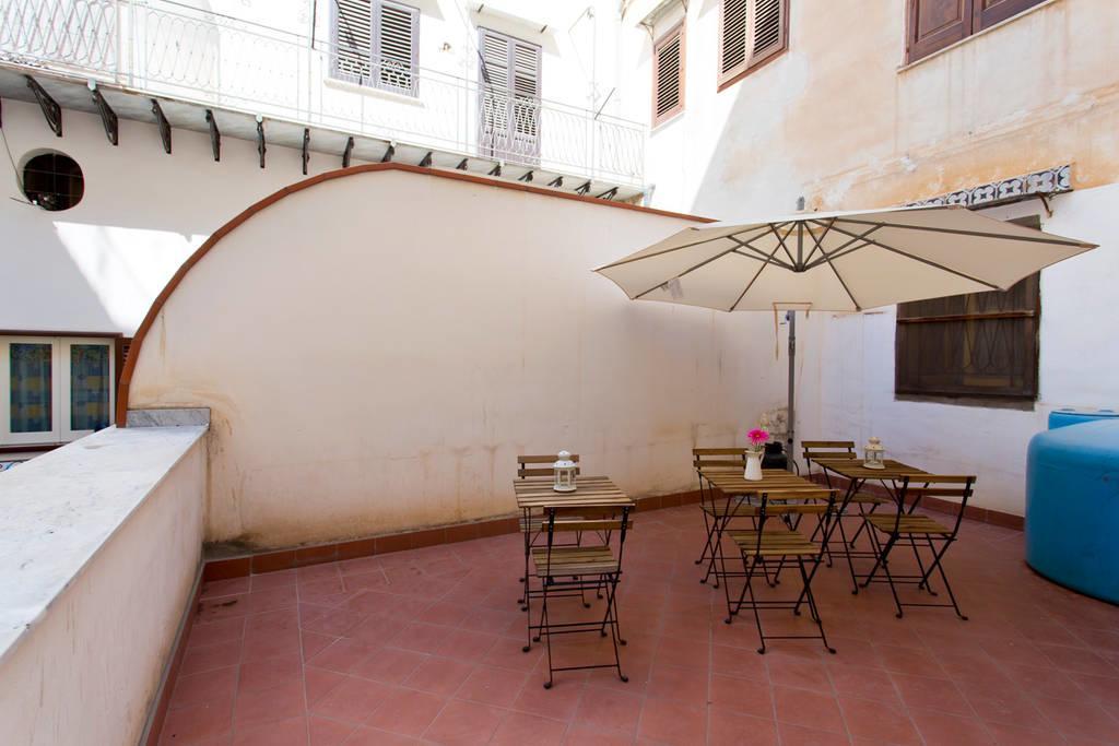 Sunshine Hostel פלרמו מראה חיצוני תמונה